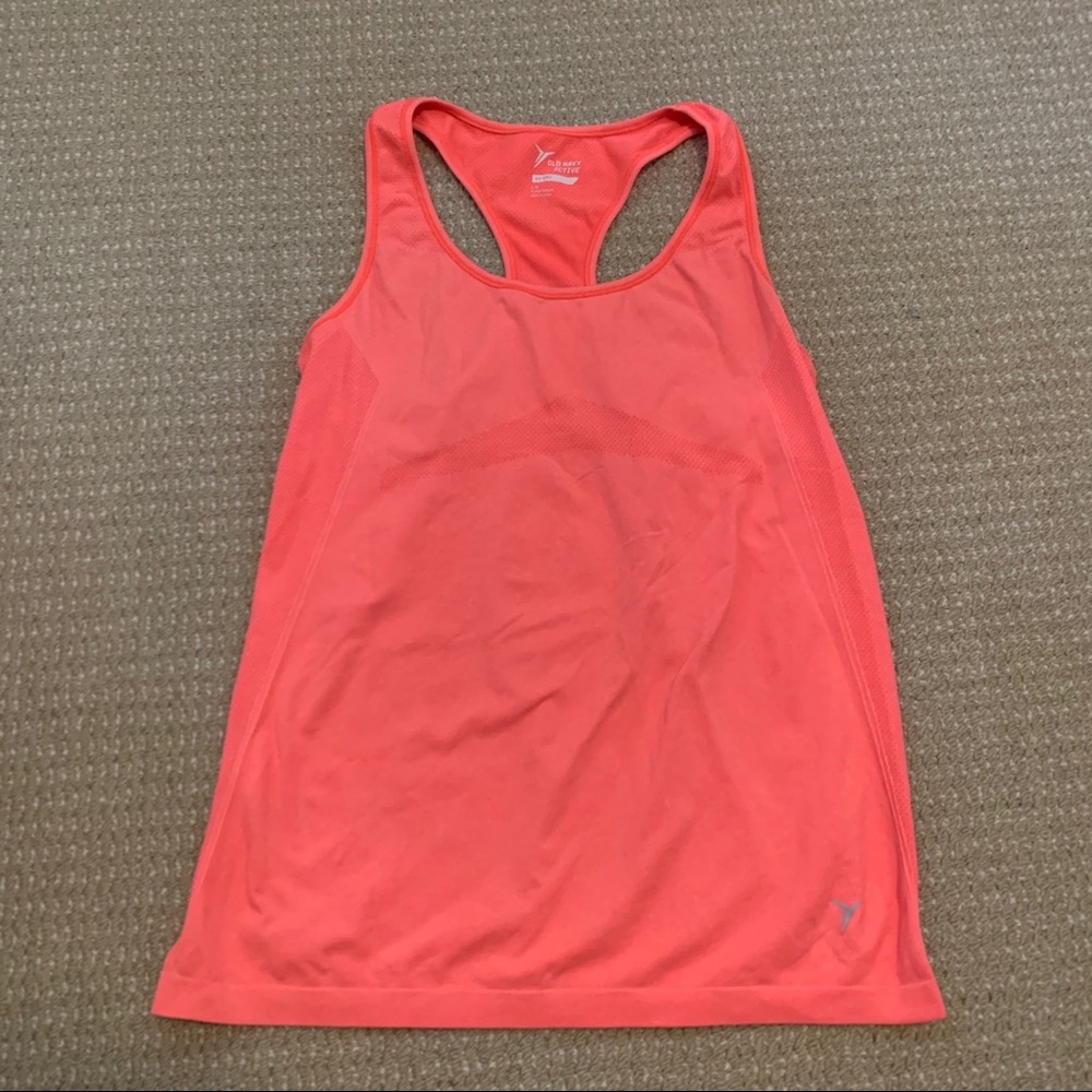 Old navy workout top - size large